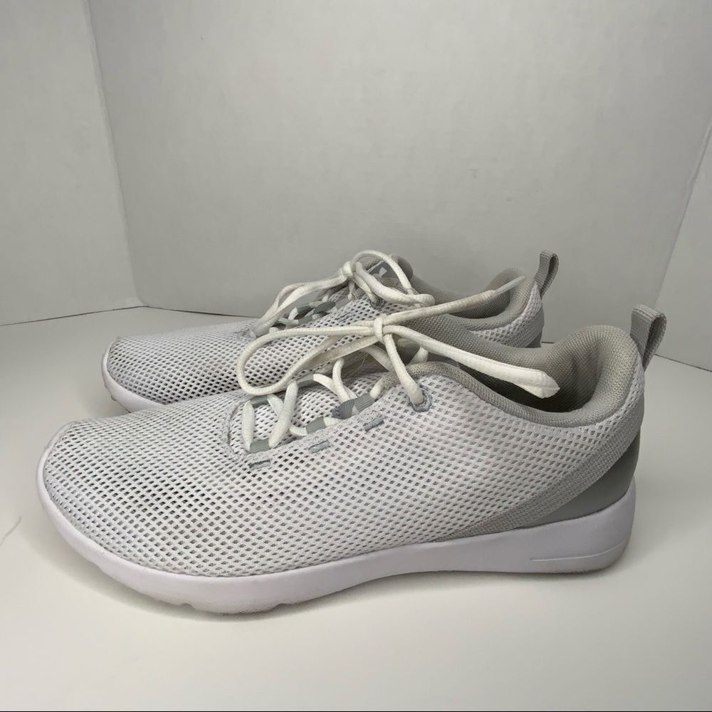 Under Armour white mesh sneakers. - Picture 2 of 15
